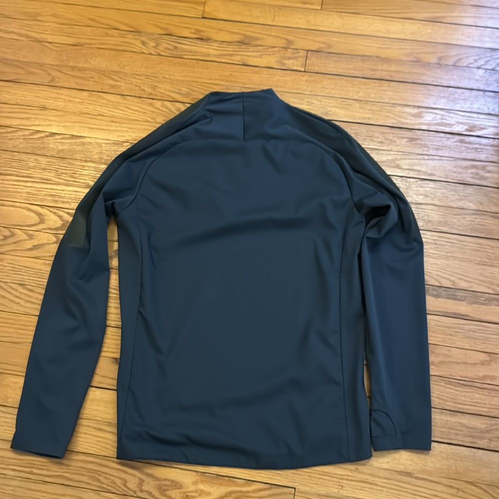 Nike Performance Top - image 3